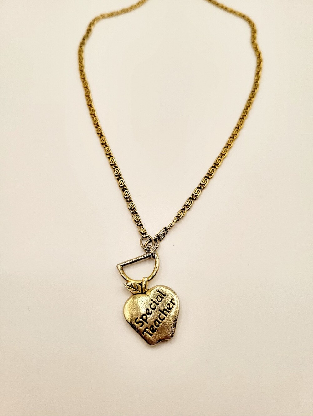 Special Teacher Gold-Tone Apple Pendant Necklace 18"